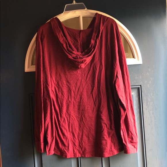 XL Stay Present Lightweight hoodie - Picture 3 of 4